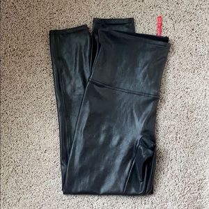 Petite Spanx Faux Leather Leggings